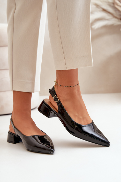 Lacquered Ballerinas On Low Heel With Pointed Toes Black Anarinne