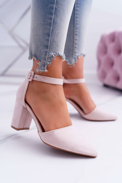 Women's Stiletto pumps Beige MadamStyle