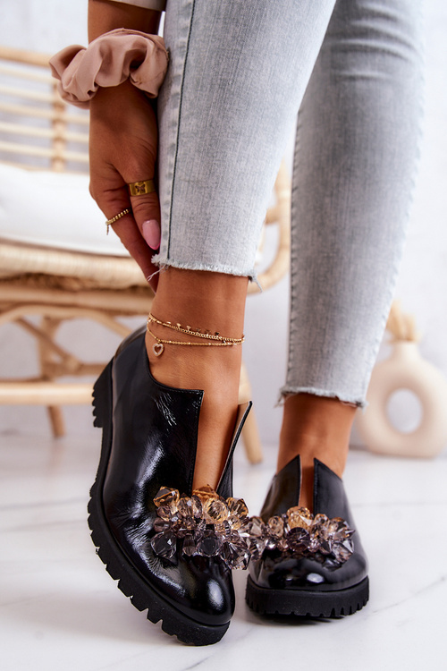 Półbuty Skórzane Z Ozdobą Czarne Cindy