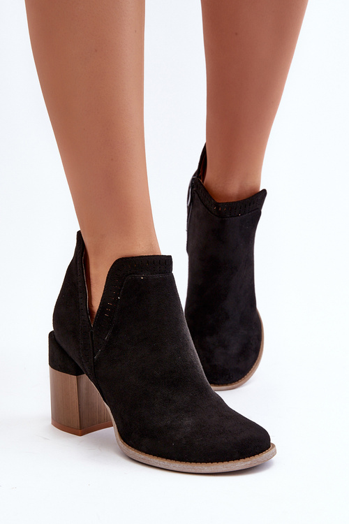 Ankle Boots on Chunky Heel with Cutout Black Jolnima