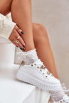 Eko Skórzane Sneakersy Z Przypinkami Białe Grelesi