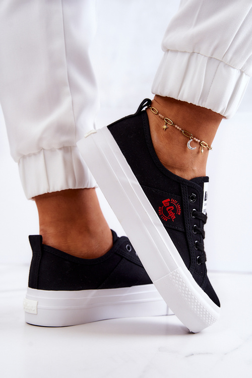 Sneakers On A Platform Lee Cooper LCW-22-31-0835L Black