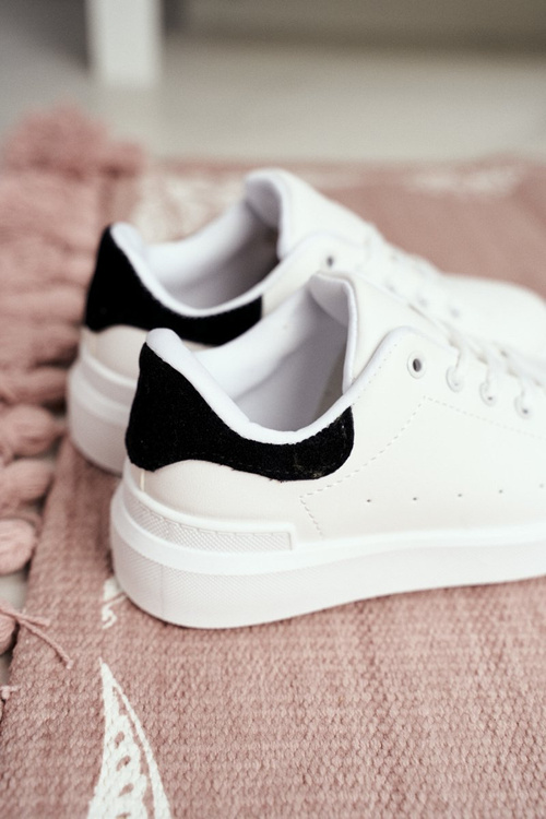 Children's Sports Shoes Sneakers White and Black Bilbo