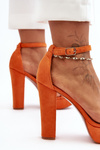 Comfortable suede sandals with high heel orange Essence