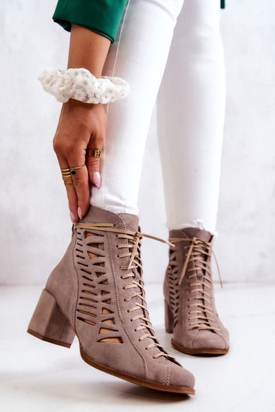 Suede Openwork Boots Maciejka 05508-04 Beige