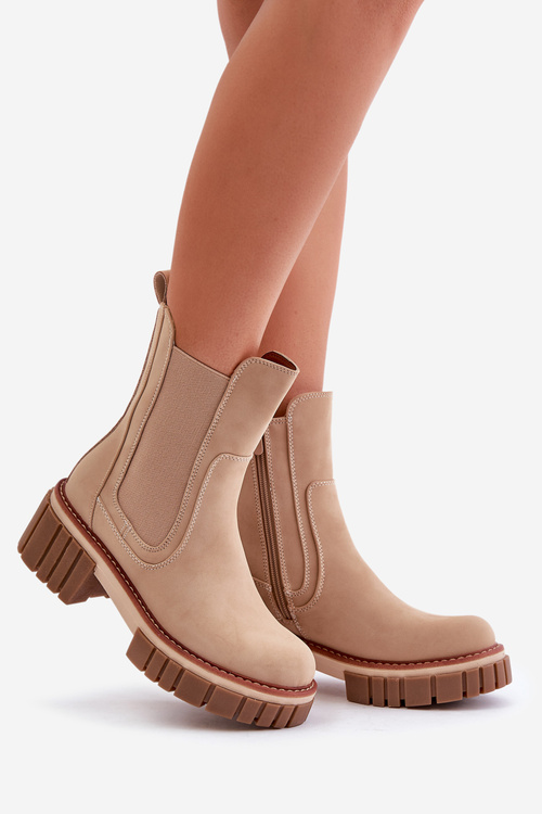 Beige insulated ankle boots with zipper Linneviae