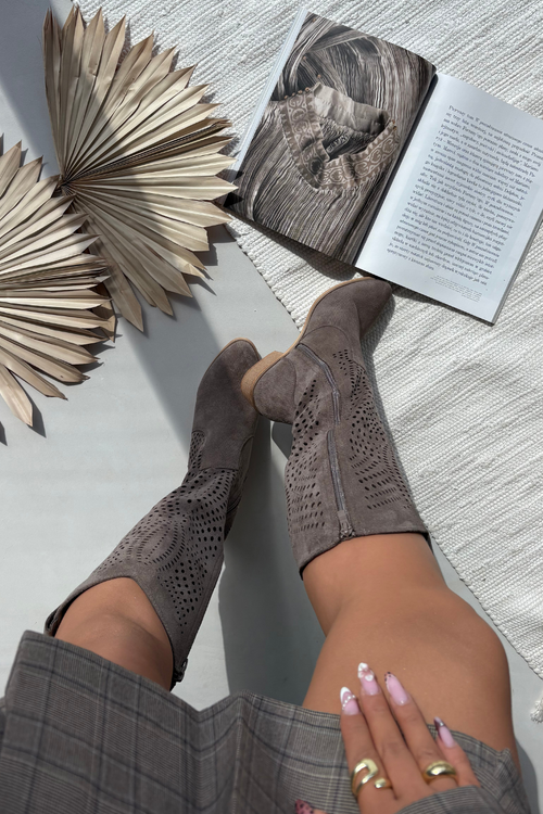 Openwork Women's Knee-High Block Heeled Boots Dark Beige Fioris