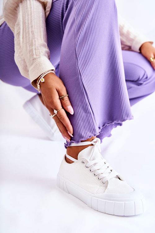 Women's Sneakers On The Platform White Comes