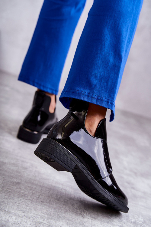 Laquered boots with cutouts on a flat heel Black Eunice