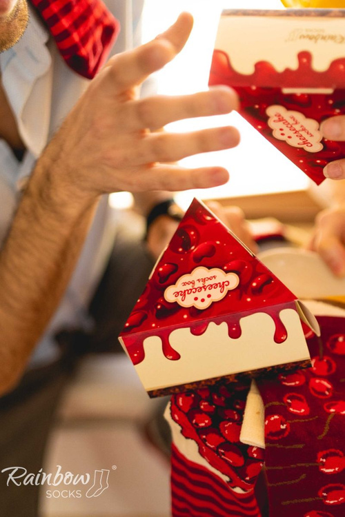 Rainbow Socks New York cheesecake with cherry 1 Pair