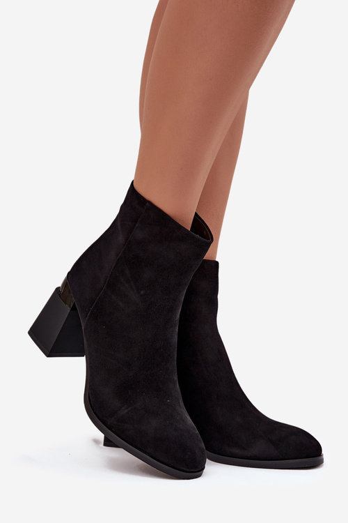 Damskie Botki Na Słupku Zamszowe Ocieplane Czarne D&A CR52-718