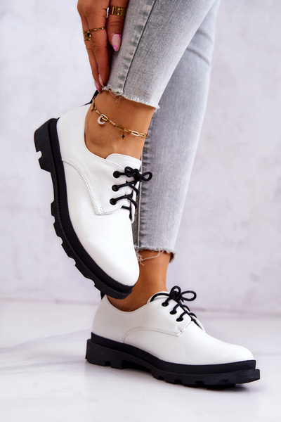 Women's Classic Brogues Oxford White Colton