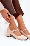 Lacquered Heels With Strap And Buckle Beige Savilae