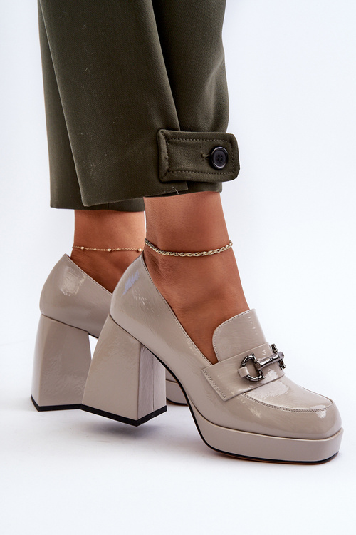 Półbuty Damskie Lakierowane Słupek D&A MR38-906 Szare