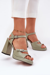 Ladies leather sandals on heel Vinceza 77110 green