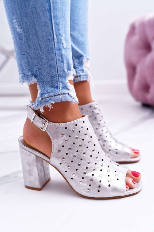 Sandały Damskie Na Słupku Ażurowe z Dżetami Srebrne Hendrix