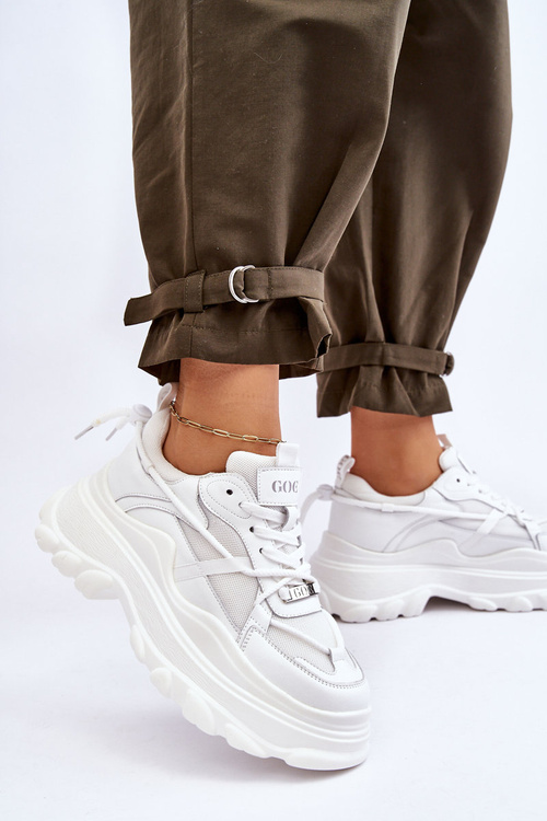 Buty Sportowe Masywna Platforma Białe GOE LL2N4029