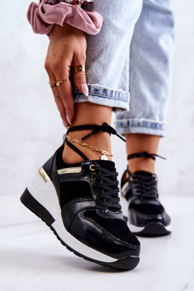 Leather sports shoes on a wedge Black and white Rayana