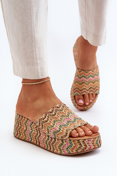 Women's Beige Wedge Sandals Vanarila