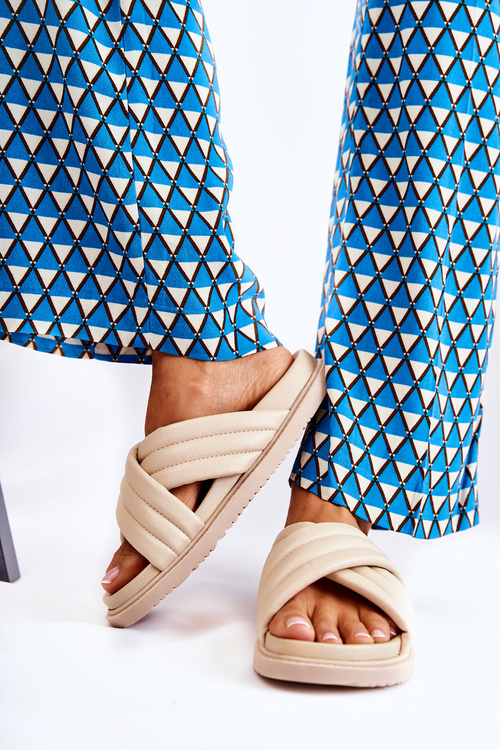 Classic Women's Leather Slippers Beige Daron