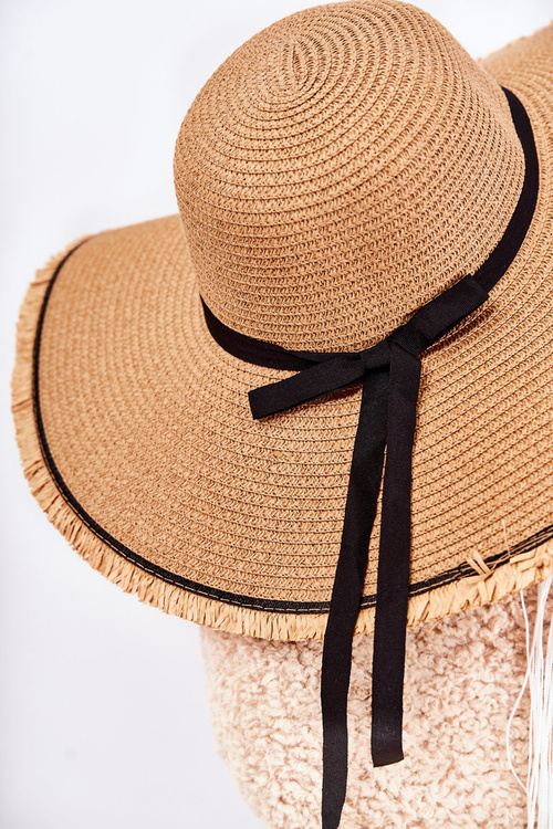 Women's Hat With Black Stripe Beige Mady