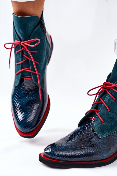 Leather Boots With A Crocodile Pattern Green Cheyenne