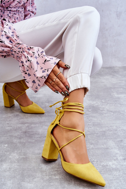 Classic Tied Suede Pumps Yellow Lucira