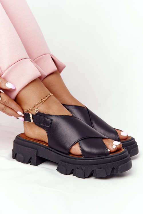 Leather Sandals On The Platform Lewski Shoes 3018-0 Black