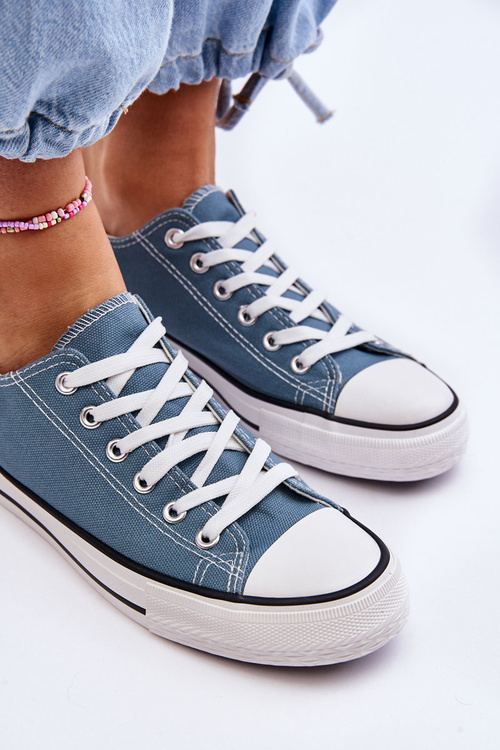 Classic Low Women's Sneakers Light blue Vegas