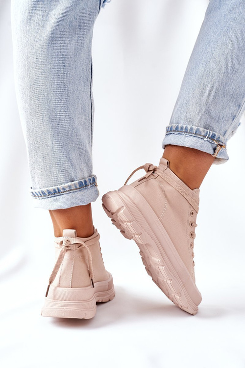 High Sneakers On A Chunky Sole Beige Trissy