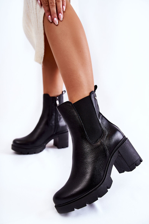 Leather Women's Boots On The Platform Black Martine