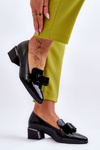 Fashionable Lacquered Pumps With A Decorative Bow Black Shira