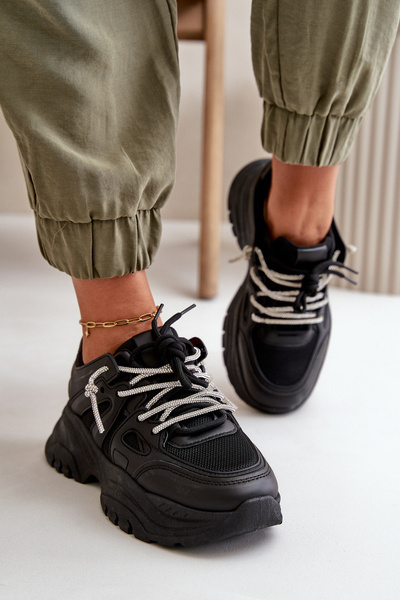 Sneakersy Z Ozdobnym Sznurowaniem Masywna Podeszwa Czarne Relissa C2155