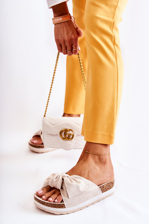 Slippers On A Platform Beige So Comfy