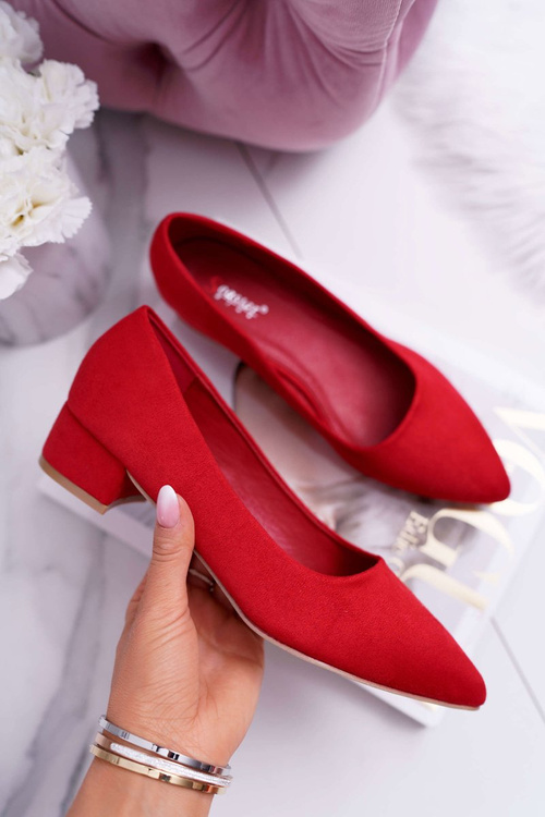 Classic Suede Red pumps Rheya