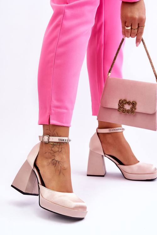 Fashionable Pumps On Massive Heels With Zircons Beige Adel