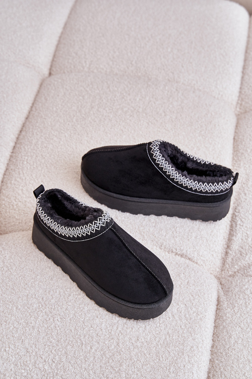 Womens Snow Boots On Platform Insulated With Fur Black Straps