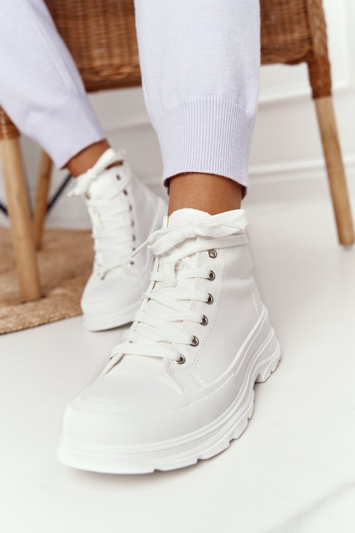Women's High Sneakers On A Chunky Sole White Trissy