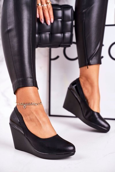 Women's Classic Wedge Pumps Shiny Black Ivonne