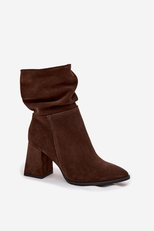 Ankle boots made of genuine suede lined on heel with ruffle Zazoo 4216 Chocolate