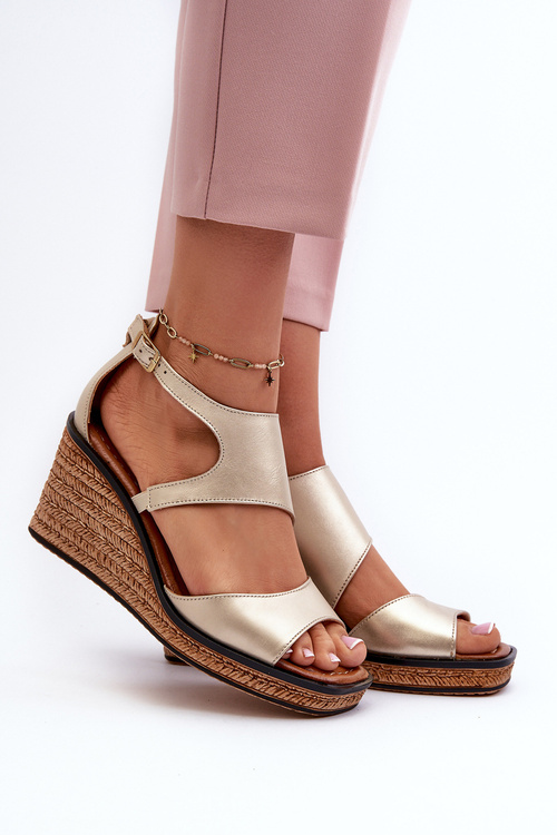 Sandały Na Koturnie Skóra Naturalna Złote Maciejka 06657-25