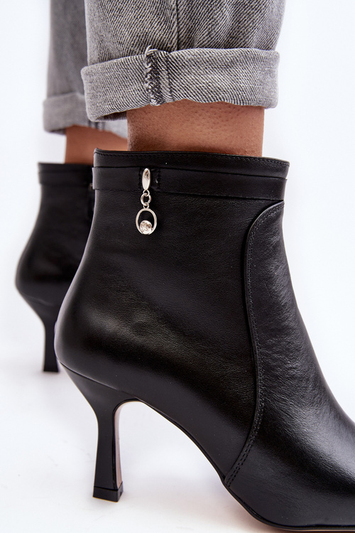 Leather Women's Boots with Stiletto Heel Maciejka 06301-01 Black