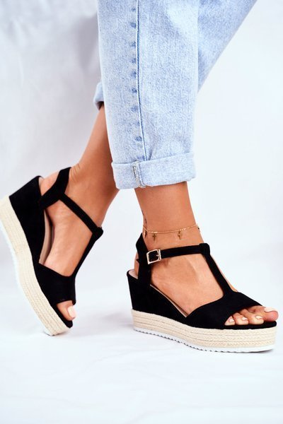 Women's Sandals On Wedge Black Papillon