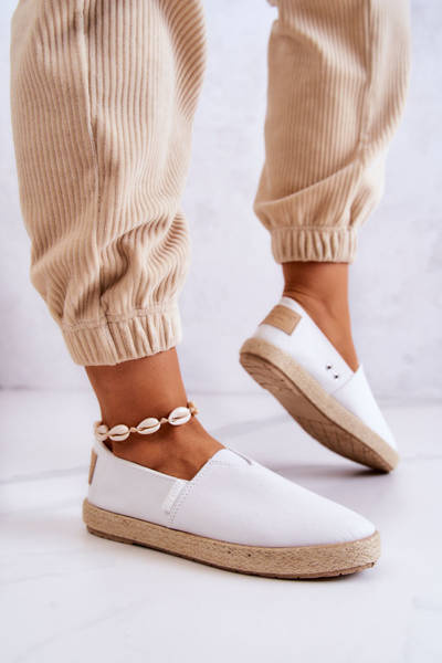 Espadryle Damskie Wsuwane Białe Cross Jeans JJ2R4001C