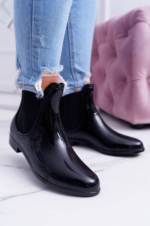 Women's Varnished Slip-on Black Wellingtons Pola