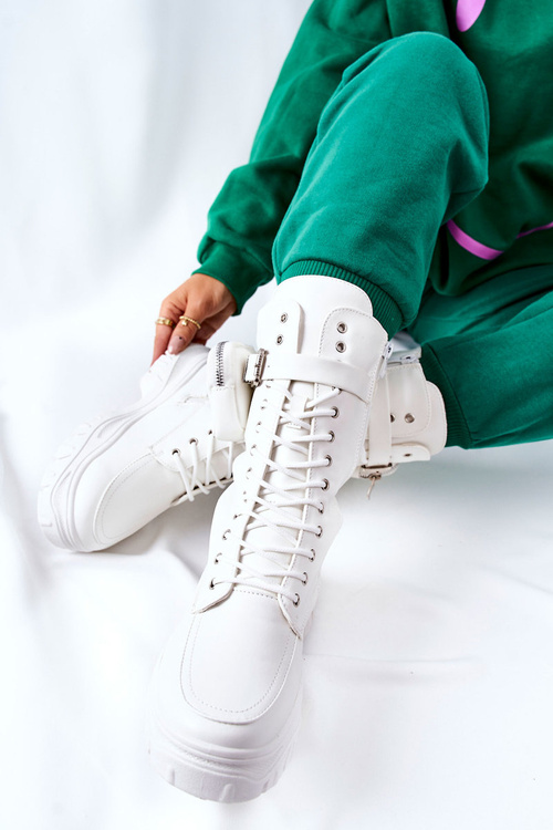 Platform Boots With Pouch White Issanti