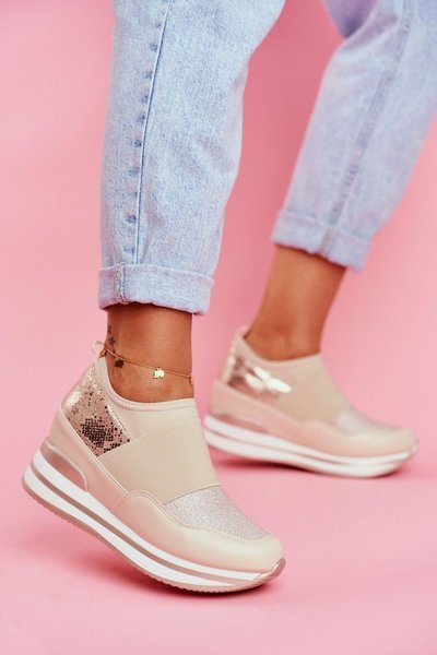 Women’s Sport Shoes Sneakers Beige Cold Play