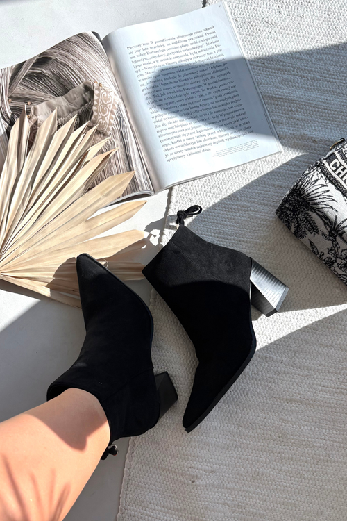 Women's heeled ankle boots with laces black Halisse