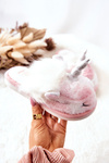Unicorn Warm-up slippers White and pink Ronee
