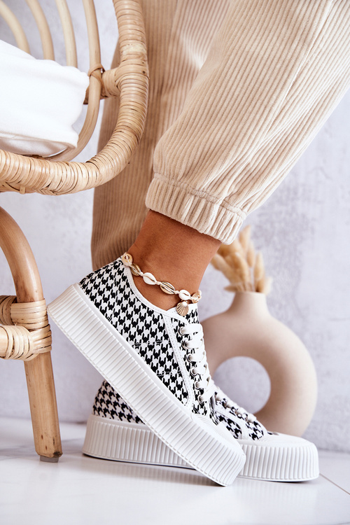 Low Sneakers On Platform White And Black Mischa